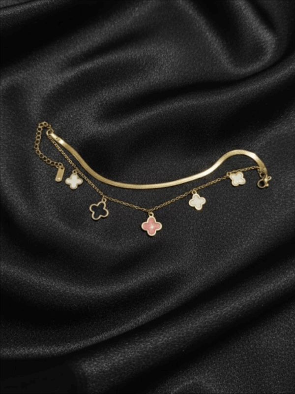 Clover double chain bracelet