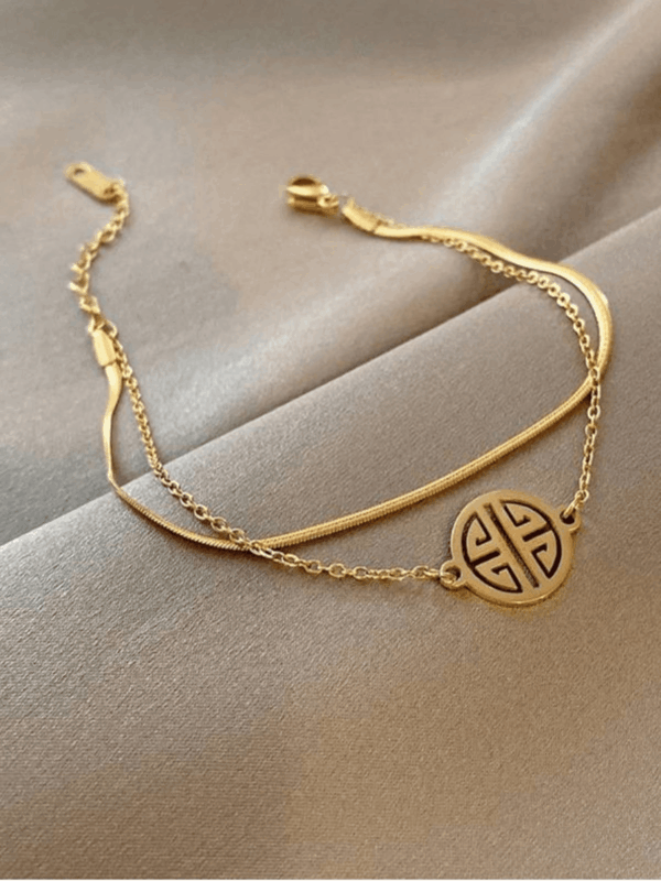 Double chain sleek bracelet