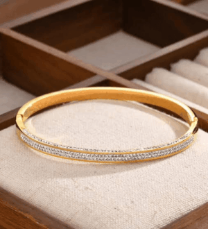 Royal Spark Cuff