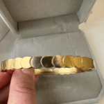 Golden Scallop Handcuff